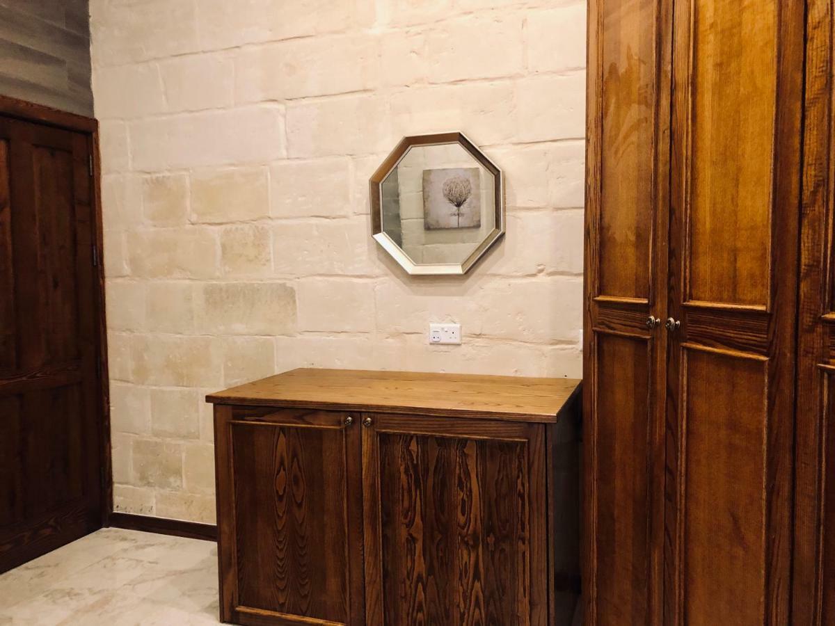Villa Modern Maltese House à Sliema Extérieur photo